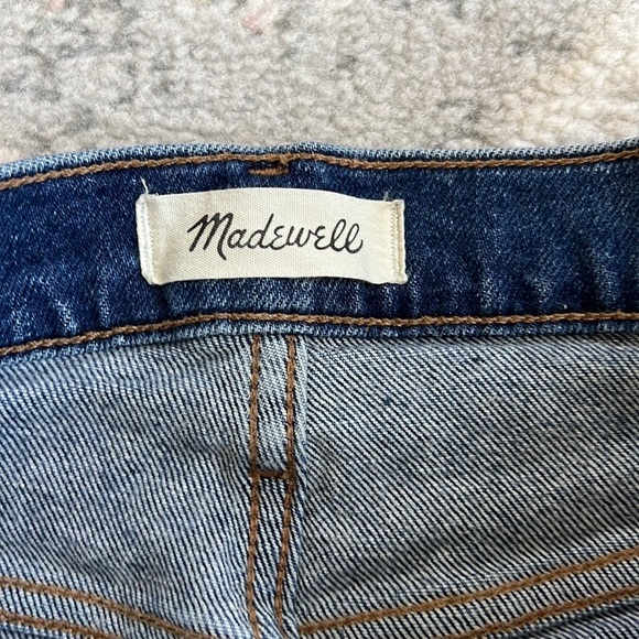 Madewell Roadtripper Boyfriend Jeans - Picture 4 of 15